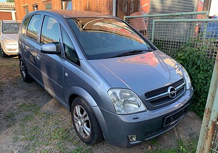 Opel Meriva 1.6 L.74 kw .Tüv Neu
