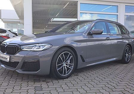 BMW 540 i xDrive Touring M Sportpaket Head-Up HiFi