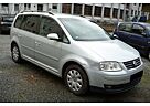 VW Touran Volkswagen 2.0 TDI Climatronik Sitzheizung Servo Zentrall