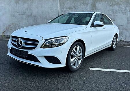 Mercedes-Benz C 180 C -Klasse Lim. CGI