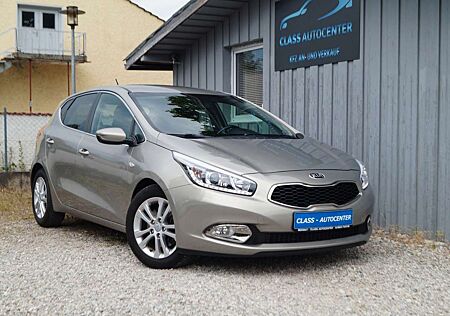 Kia Cee'd Ceed / |2. HAND|TÜV 02/27|Lenkradheizung|