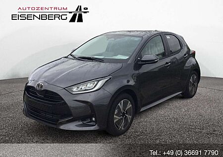 Toyota Yaris 1.5 Hybrid Team Deutschland Comfort Paket