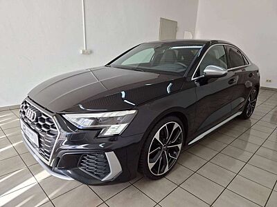 Audi S3 Lim. 2.0 TFSI qu. Matrix Virtual plus B&O 19"