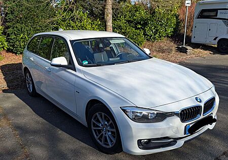 BMW 316d 316 Touring Sport Line