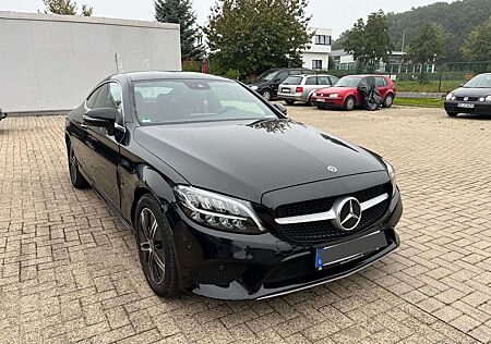 Mercedes-Benz C 200 Coupe 9G-TRONIC