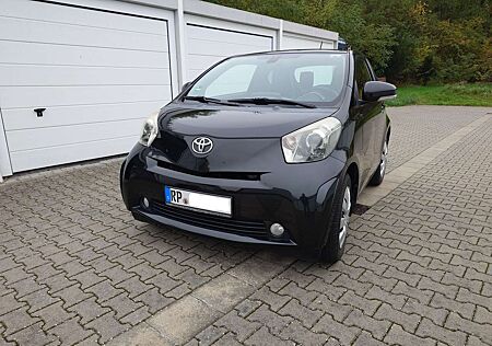 Toyota iQ 1.0 + (noch bis zum 22.11.2024)