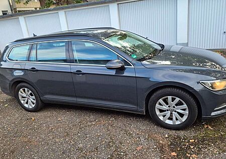 VW Passat Volkswagen 2.0 TDI SCR (BlueMotion Tech) 4Mot DSG Highline