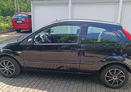 Ford Fiesta 1.3 Black Magic