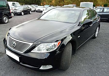 Lexus LS 460 460