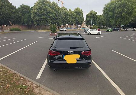 Audi A3 2.0 TDI Sportback (clean diesel) Ambiente