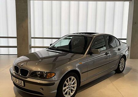 BMW 318i 318