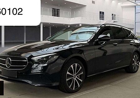 Mercedes-Benz E 300 de Facelift Multib HeadUpWidescr Distr+Kam