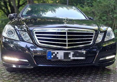 Mercedes-Benz E 200 CGI BlueEFFICIENCY Automatik Avantgarde