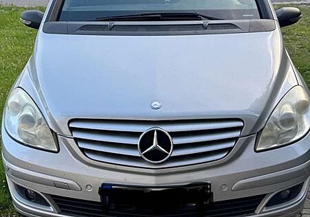 Mercedes-Benz B 200 CDI DPF Autotronic Special Edition