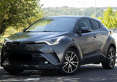 Toyota C-HR Hybrid Team Deutschland