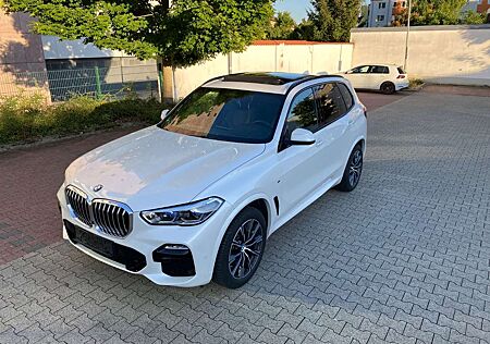 BMW X5 xDrive30d M Paket/Laser/Pano/Ausparkassistent