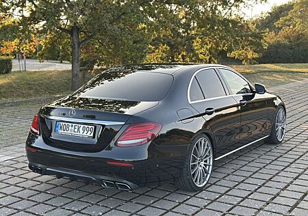 Mercedes-Benz E 220 d*Widescreen*Memory*CarPlay*Distr+*