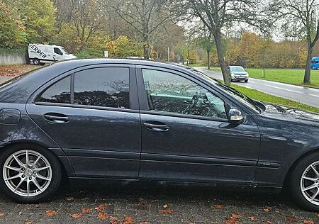 Mercedes-Benz C 200 Kompressor Elegance