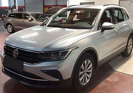 VW Tiguan Volkswagen Life 1.Hand Leder Kamera ACC LED