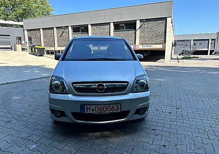 Opel Meriva Edition 1.6/2.Hand/AU & HU neu