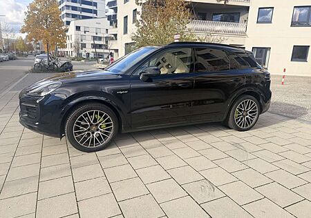 Porsche Cayenne E-Hybrid Tiptronic