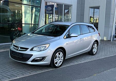 Opel Astra J Sports Tourer Edition 2.0 CDTI Navi PDC