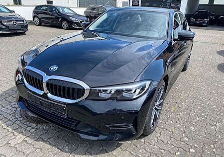 BMW 320 e LIM Advantage NAVI LED TEMP LEDER LCO 18°