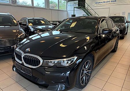 BMW 320 e LIM Leder Sports NAVI LED TEMP LCO 18°