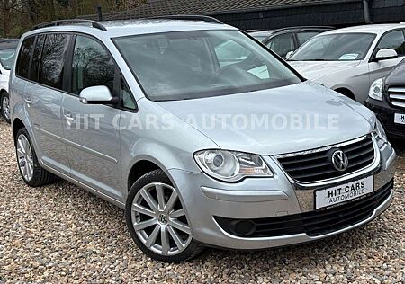 VW Touran Volkswagen United