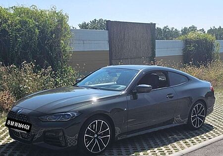 BMW 440 Top Austattung, sehr gepflegt. Super Motor ! M440i