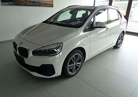 BMW 225 Baureihe 2 Active Tourer xe Sport Line