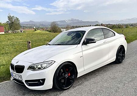 BMW 220i 220 Coupe Sport