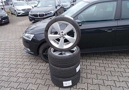 Skoda Fabia Combi Clever, Navi, LED, zus. Alu WR, 1. Hd.
