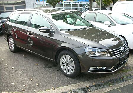 VW Passat Variant Volkswagen Comfortline BlueMotion TDI 2.0 *1.Halter