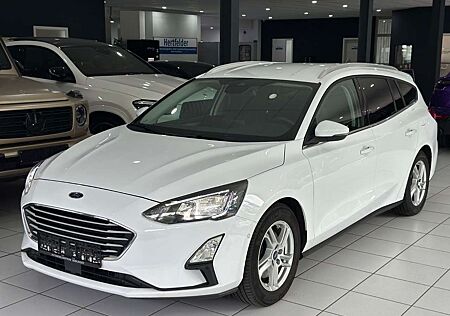 Ford Focus Turnier 2.0 C&C*AUTOMATIK*KAMERA*LED*WINTR