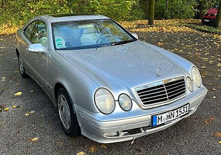 Mercedes-Benz CLK 200 gebraucht kaufen Mercedes-Benz CLK 200 CLK Coupe 200 Sport