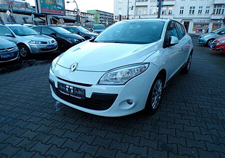 Renault Megane 2.0 16V 140 CVT, 1-HAND