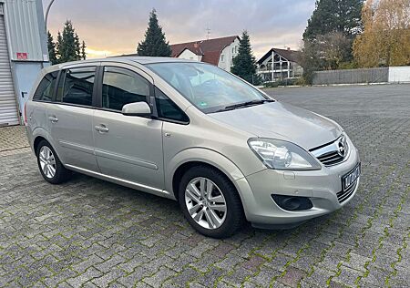 Opel Zafira 2.2 Automatik Cosmo*NAVI*LEDER*XENON*