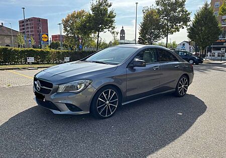 Mercedes-Benz CLA 220 CLA Diesel CDI 7G-DCT Urban