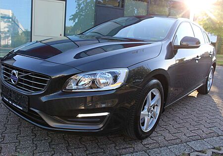 Volvo V60 D3 Geartronic Business Edition*NAVI*AHK*5. Zyl.*