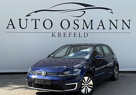VW Golf Volkswagen e- | LED | NAVI | CARPLAY | WENIG KM