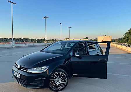 VW Golf Volkswagen VII Diesel 1.6 TDI BlueMotion Comfortline