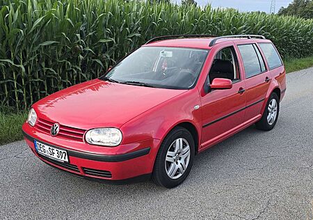 VW Golf Variant Volkswagen 1.6 Edition