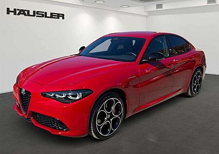 Alfa Romeo Giulia 2.0T Q4 Veloce AHK ACC LED PDC Kamera Navi Sitzhei