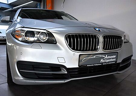 BMW 520 Baureihe Touring Bi-Xenon Navi Leder AHK PDC