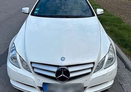 Mercedes-Benz E 350 CDI DPF C BlueEFFICIENCY 7G-TRONIC Prime Edition