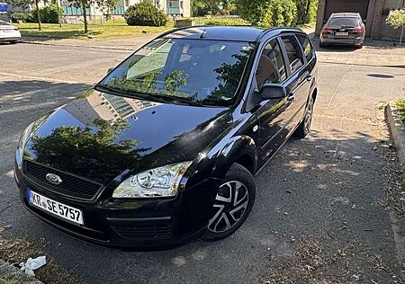 Ford Focus Turnier 1.6 16V Trend