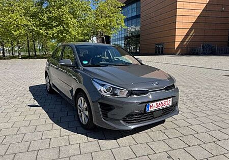 Kia Rio Vision Advanced, Kamera, DAB