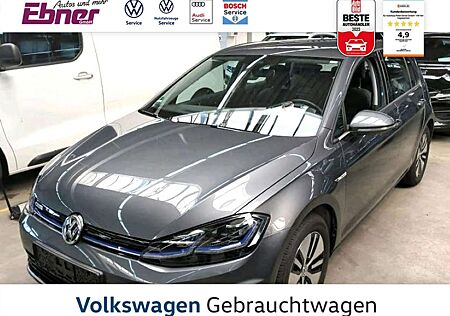 VW Golf Volkswagen VII E- 36KW/h CCS+WPUMPE+LEDERSITZE+NAVI+APP+L