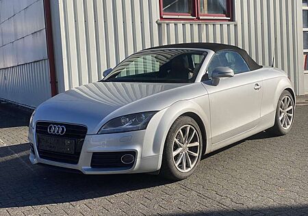 Audi TT 1.8 TFSI Coupe Cabrio ~Leder~Navi~Xenon~Sitzhzg